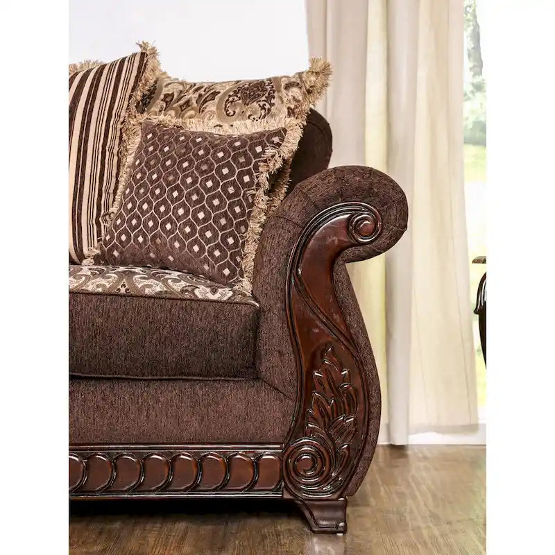 Traditional Fabric Upholstered Rolled Arms Sofa
